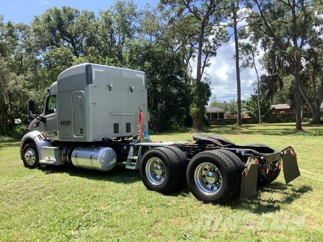 Peterbilt 579 Vetopöytäautot