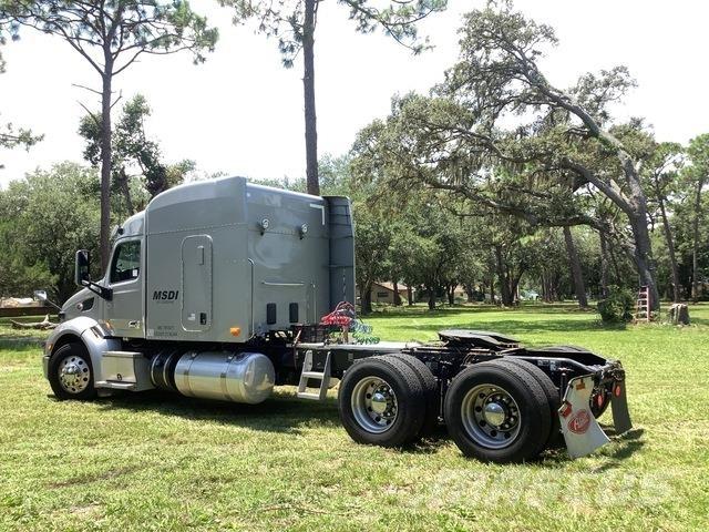 Peterbilt 579 Vetopöytäautot