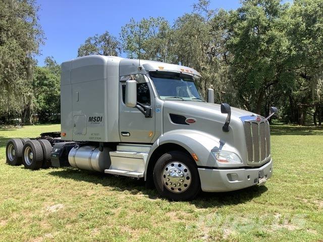 Peterbilt 579 Vetopöytäautot