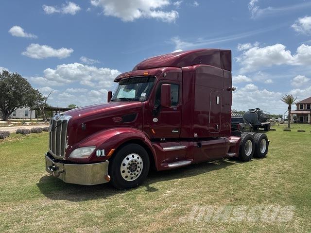 Peterbilt 579 Vetopöytäautot
