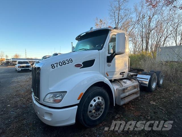 Peterbilt 579 Vetopöytäautot