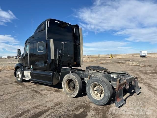 Peterbilt 587 Vetopöytäautot