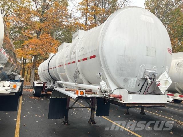 Polar  Säiliöperävaunut