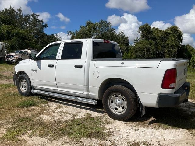 RAM 1500 Lava-autot