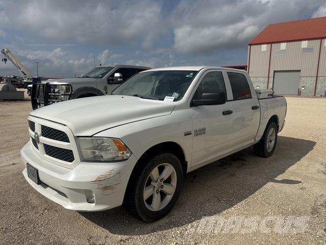 RAM 1500 Lava-autot