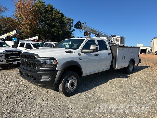 RAM 2024 Tienhoitoautot