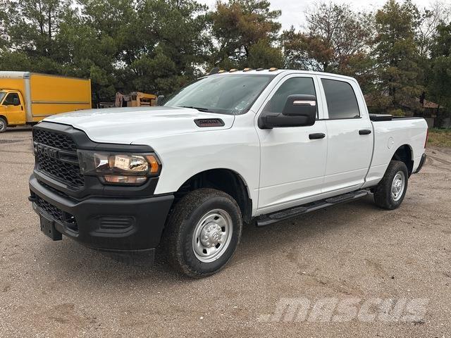 RAM 2500 Lava-autot