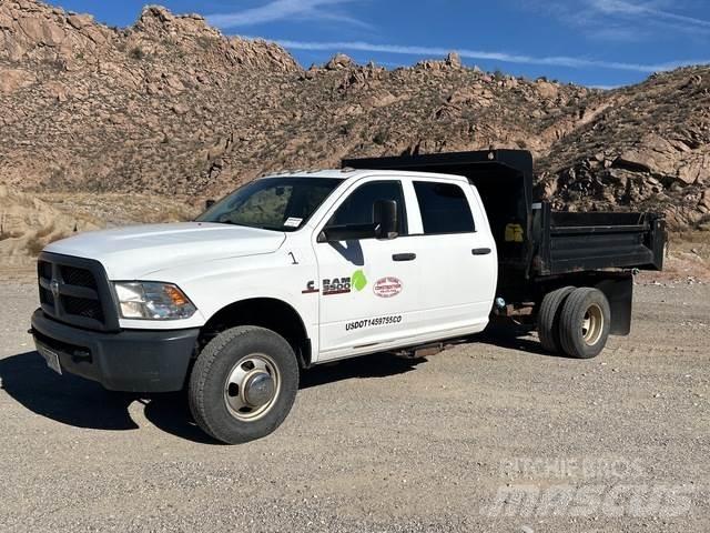 RAM 3500 Sora- ja kippiautot