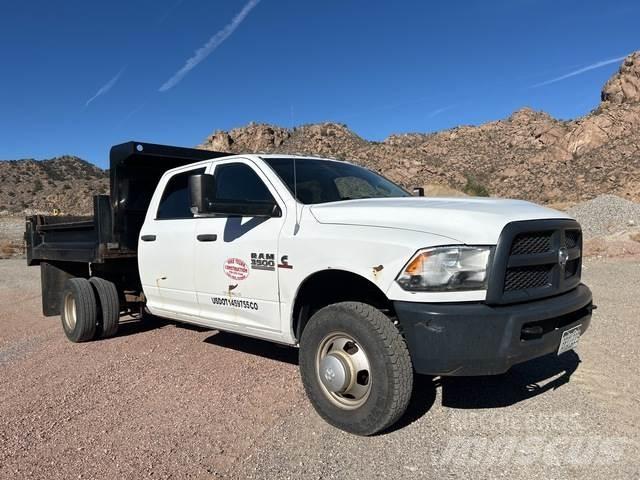 RAM 3500 Sora- ja kippiautot