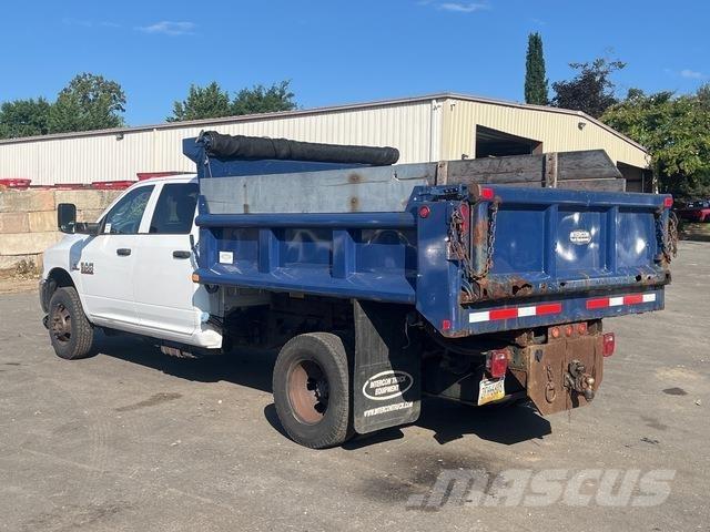 RAM 3500 Sora- ja kippiautot