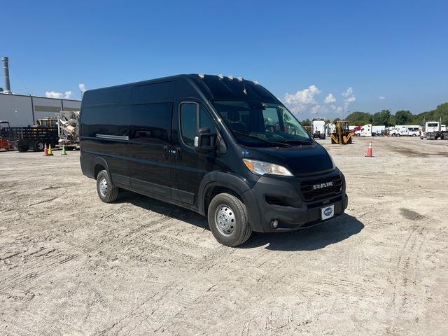 RAM 3500 Pakettiautot