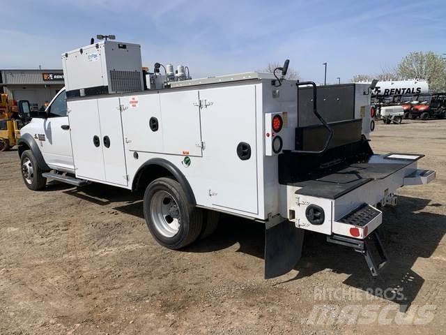 RAM 5500 Tienhoitoautot