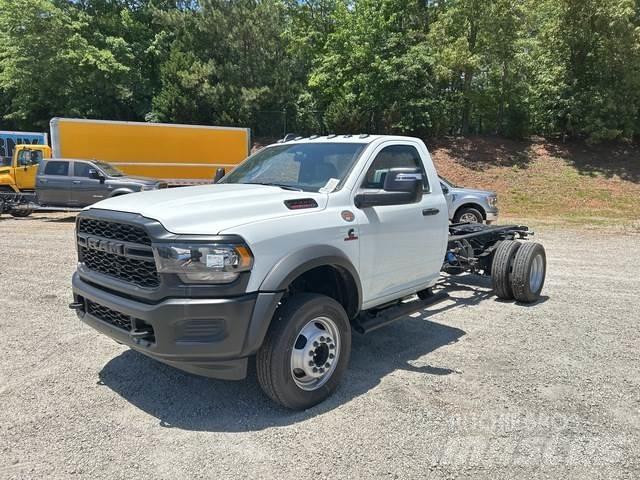 RAM 5500 Ohjaamot ja sisustat