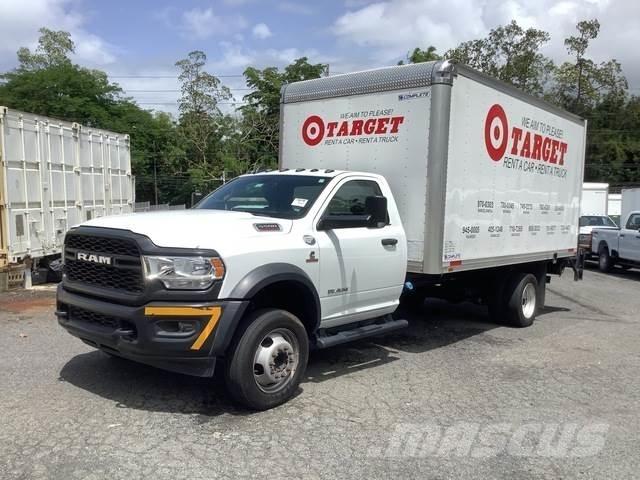 RAM 5500 Umpikorikuorma-autot