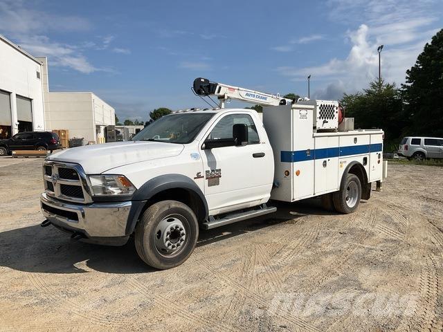 RAM 5500 Tienhoitoautot