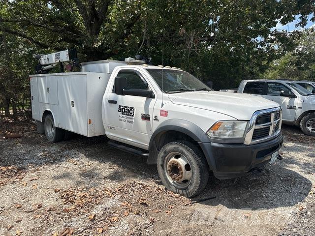 RAM 5500 Tienhoitoautot