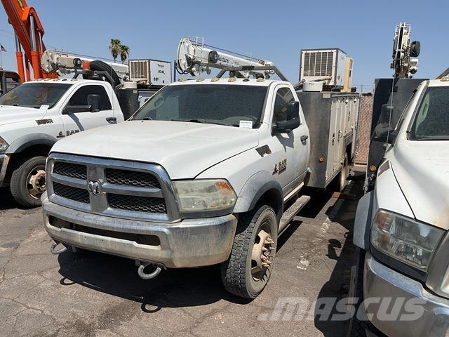 RAM 5500 Tienhoitoautot