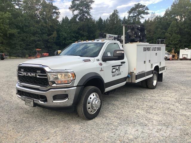 RAM 5500 Tienhoitoautot