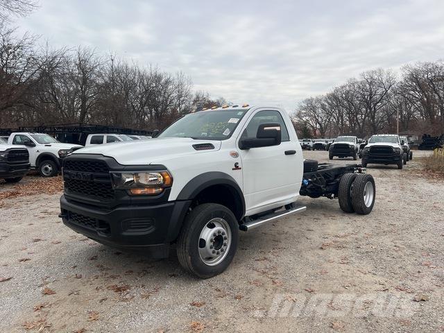 RAM 5500 Ohjaamot ja sisustat