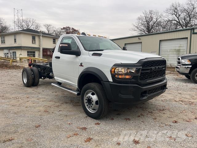 RAM 5500 Ohjaamot ja sisustat