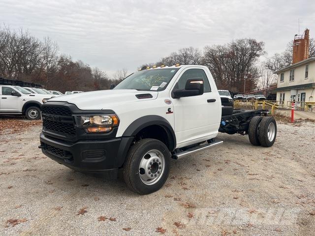 RAM 5500 Ohjaamot ja sisustat