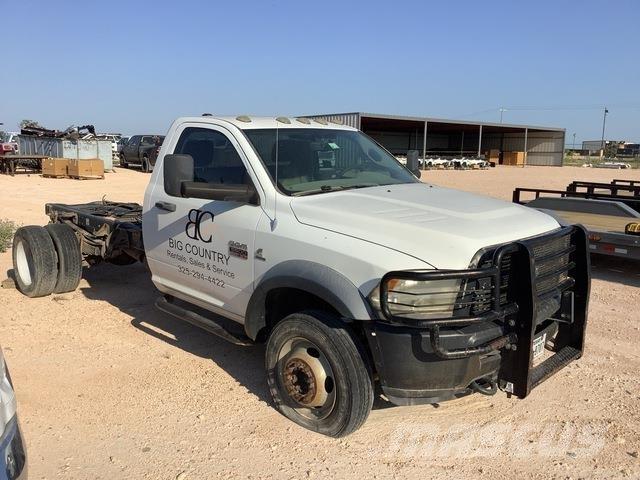 RAM 5500HD Ohjaamot ja sisustat
