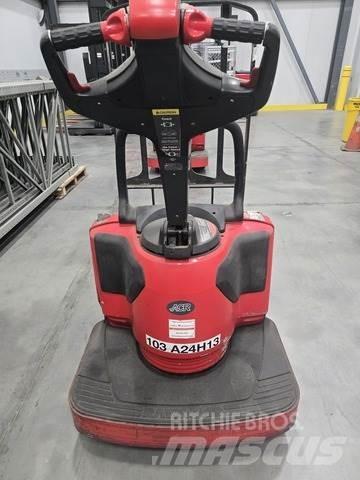 Raymond 8410 Pumppukärryt