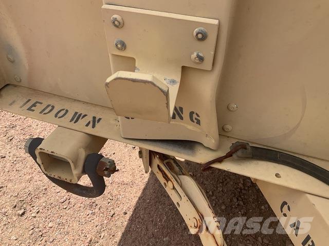  Raytheon M1101 Muut perävaunut