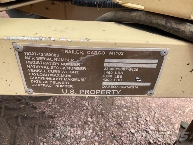  Raytheon M1102 Muut perävaunut