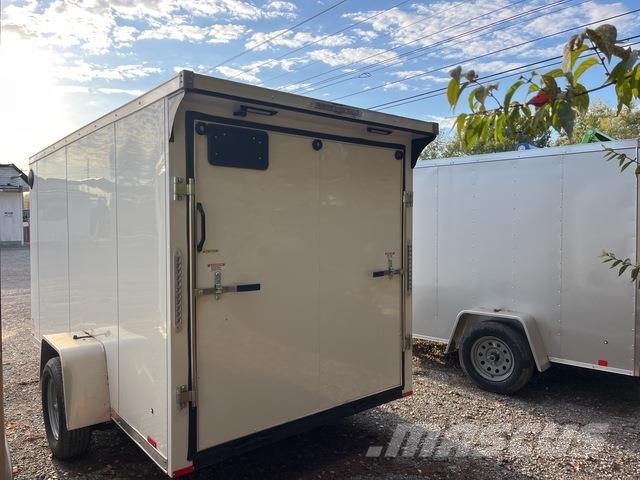 RC  Umpikoriperävaunut