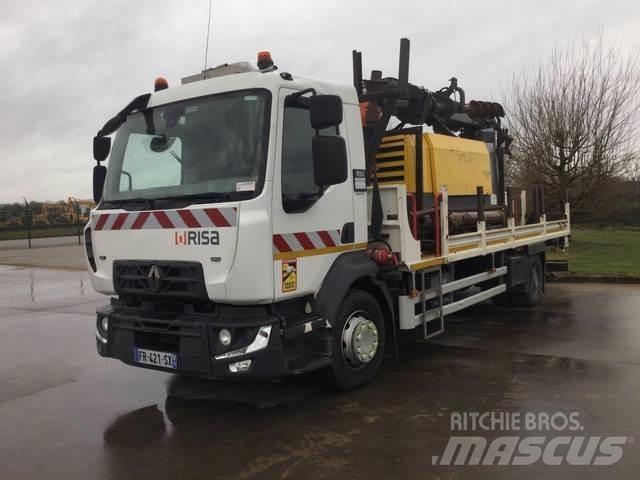 Renault D250 Kuorma-auto porauskalustolla