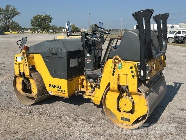 Sakai SW504 Tandemjyrät