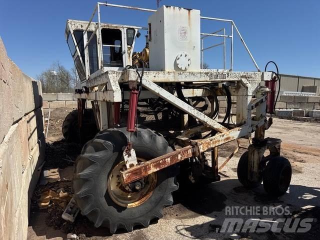 Scarab 14 HYD Kompostin kääntökoneet