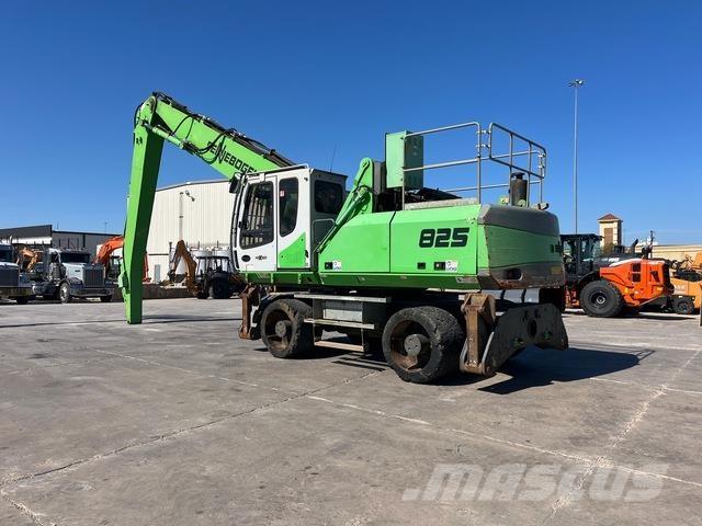 Sennebogen 825 Jätteenkäsittelijät