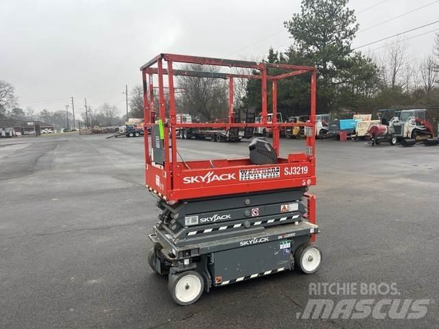 SkyJack SJ3219 Saksilavat