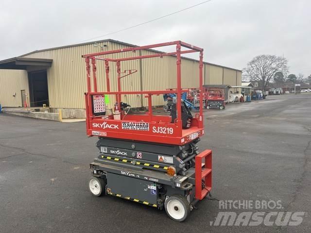 SkyJack SJ3219 Saksilavat
