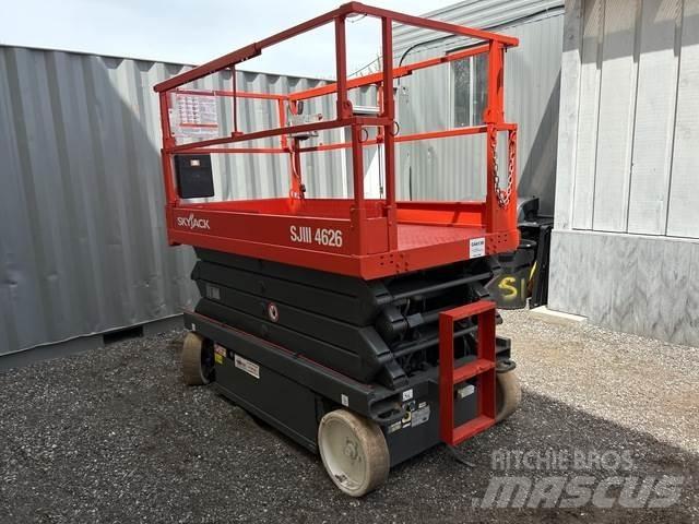 SkyJack SJ4626 Saksilavat