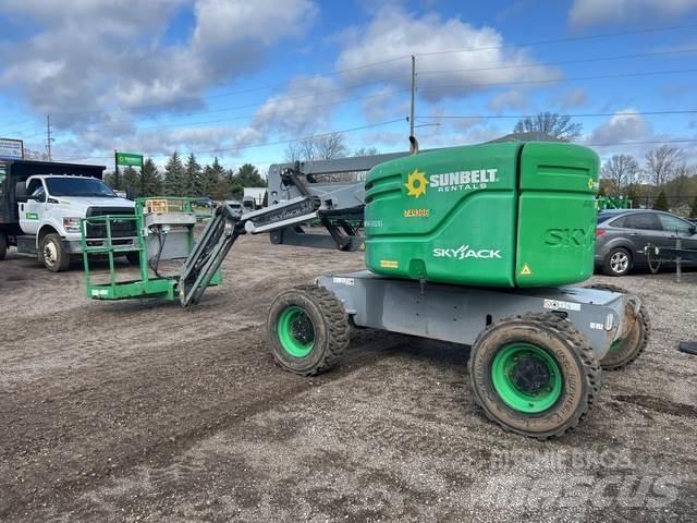 SkyJack SJ46AJ Kuukulkijat
