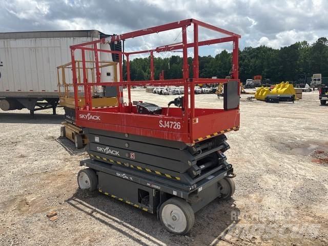 SkyJack SJ4726 Saksilavat