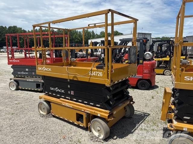 SkyJack SJ4726 Saksilavat