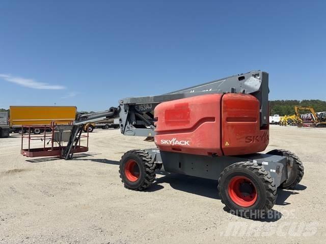 SkyJack SJ63AJ Kuukulkijat