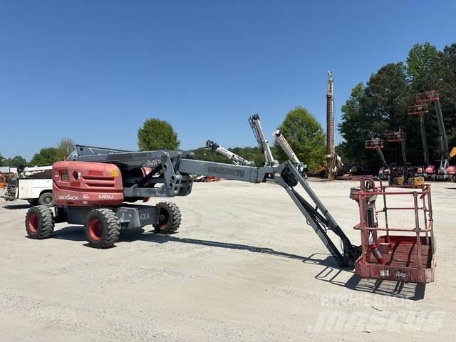SkyJack SJ63AJ Kuukulkijat