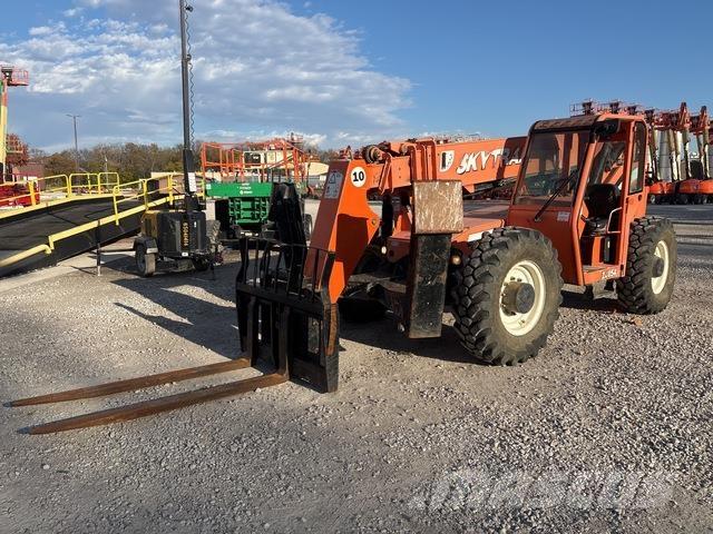 SkyTrak 10054 Kurottajat