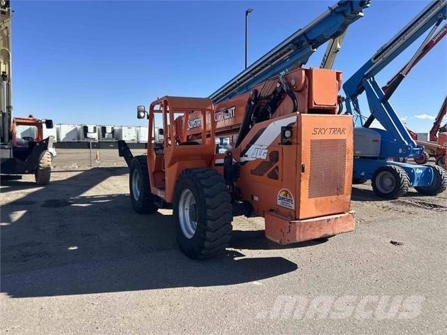 SkyTrak 10054 Kurottajat