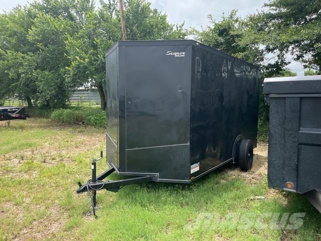 Spartan  Umpikoriperävaunut