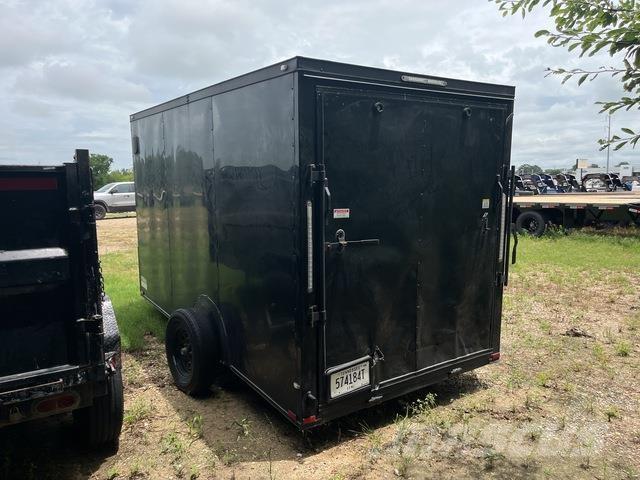 Spartan  Umpikoriperävaunut