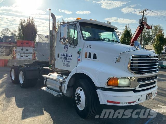 Sterling  Vetopöytäautot