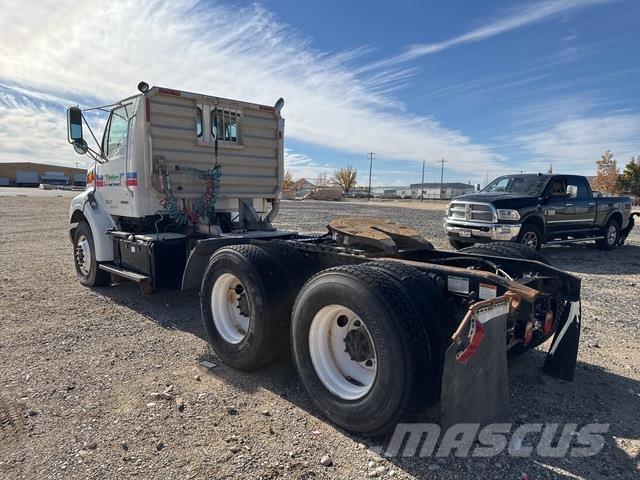 Sterling 9500 Vetopöytäautot