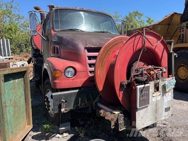 Sterling L7500 Paine-/imuautot