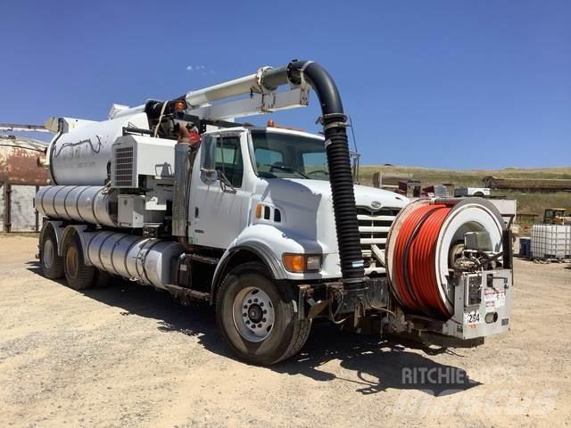 Sterling L9500 Telakaivukoneet